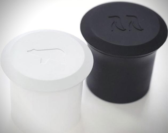 Global-Warming-Polar-Ice-Cube-Molds-2