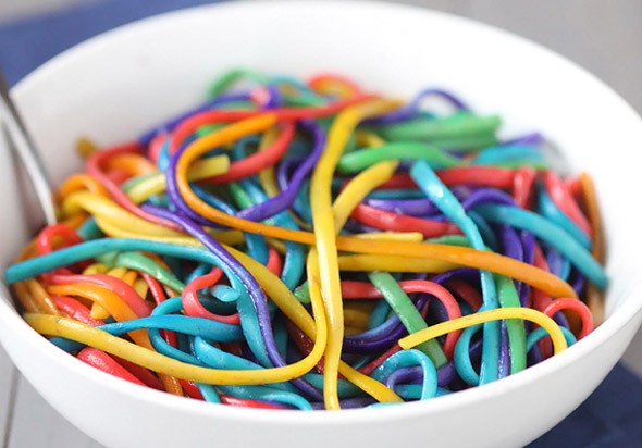 Rainbow-Pasta