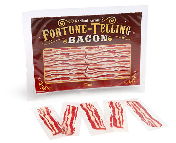 f263_fortune_telling_bacon_package