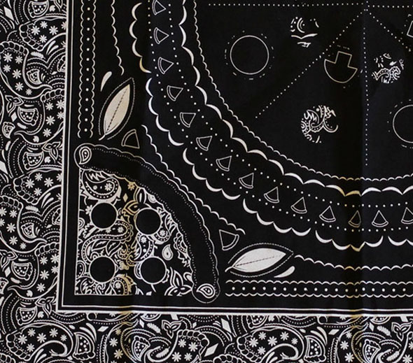 pizza-paisley-printed-bandana-3