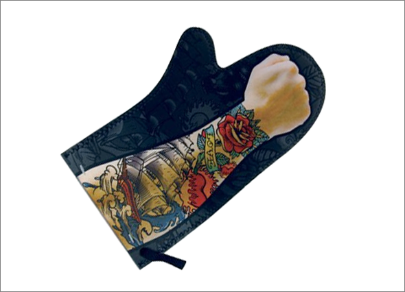 tattoo-oven-mitt-main