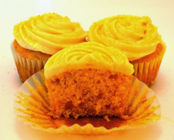 Spaghetti-O Cupcakes with Velveeta Frosting