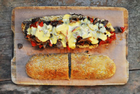 ramen-cheese-steak-3