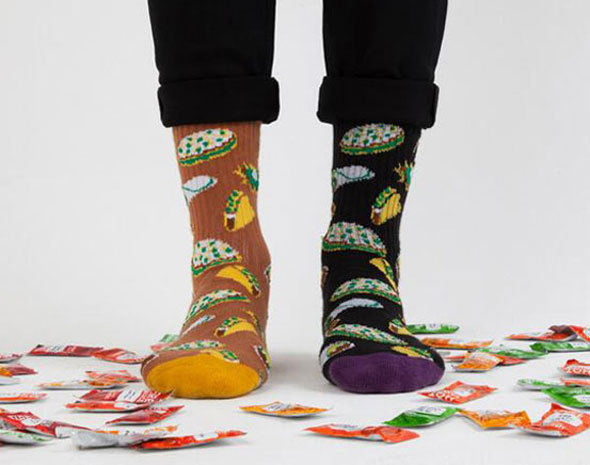 taco-bell-socks