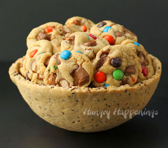 large-chocolate-chip-cookie-bowl2-