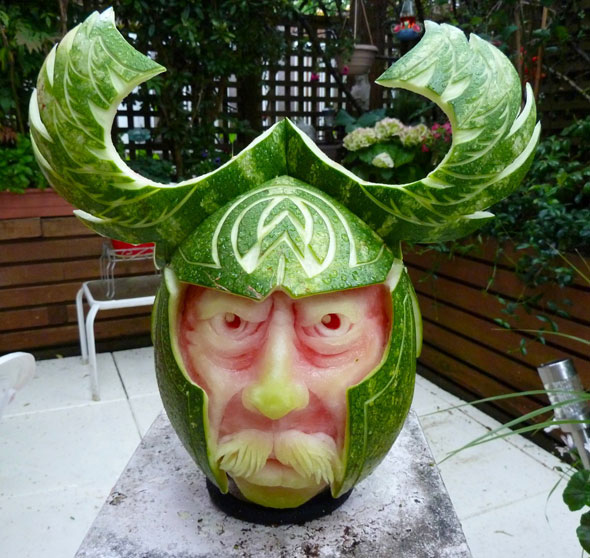 viking-watermelon-carving