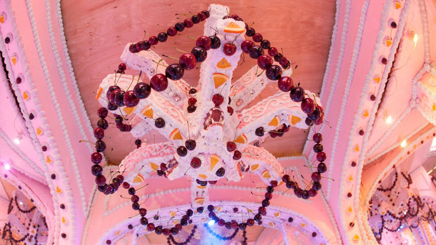 la-photos-the-cake-castle-at-l-a-s-think-tank7