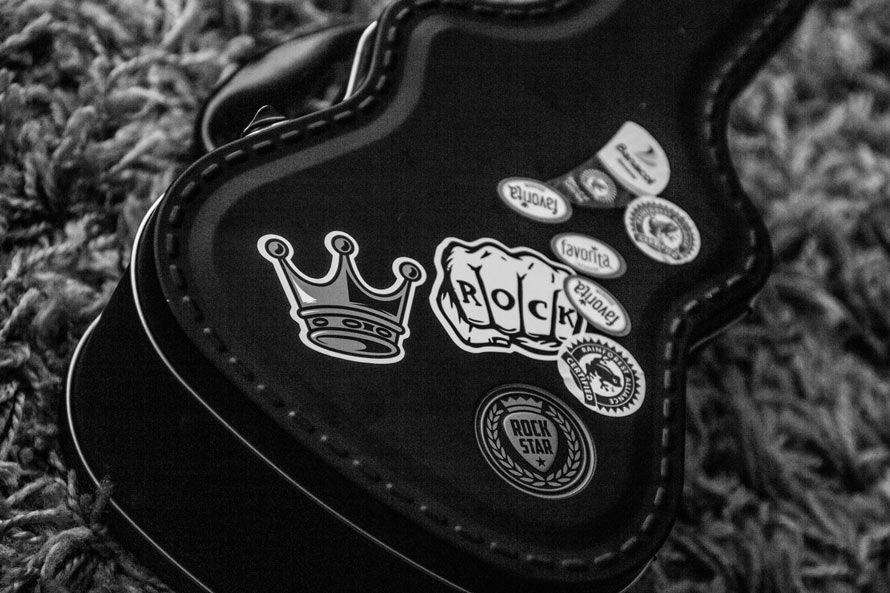 guitar-case-lunch-box-new-3