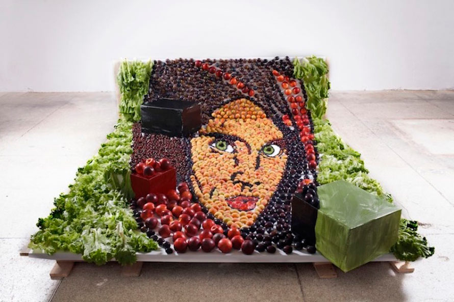 Inventive-Anamorphic-Food-Art12