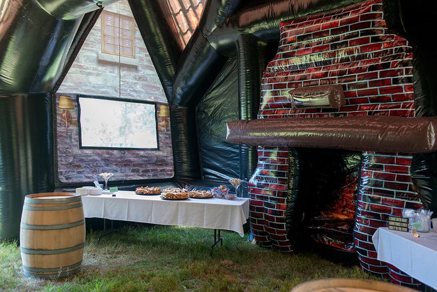 paddy-wagon-inflatable-pub-2