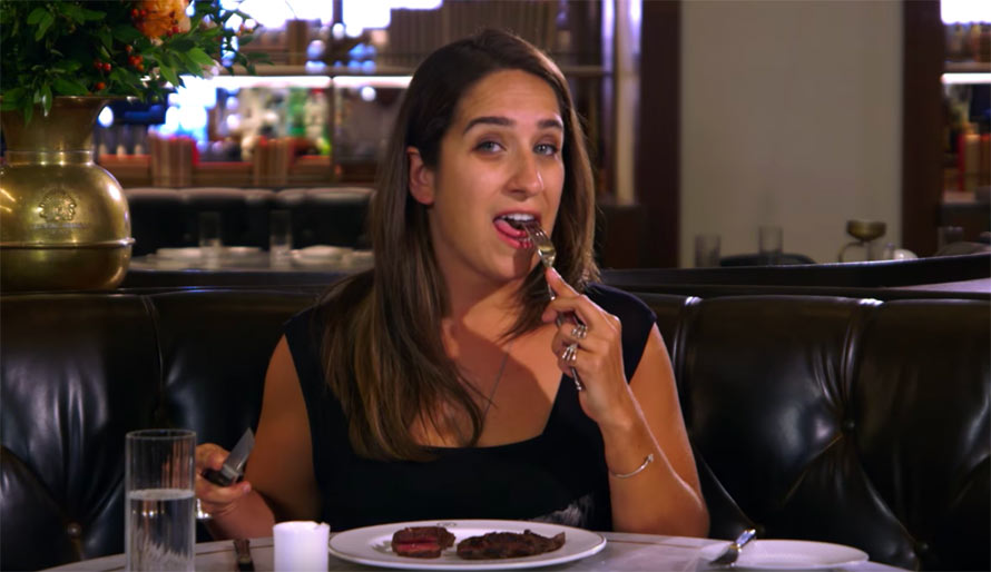 vegetarian-trying-meat