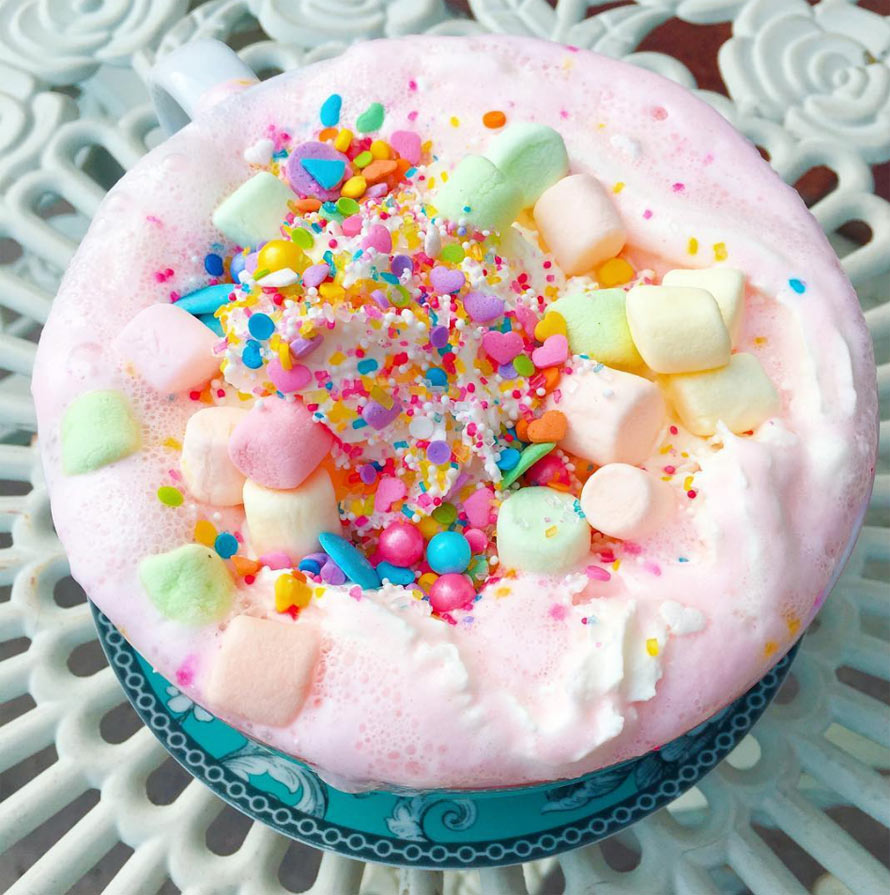 photo: Instagram @lesleybearofcalifornia