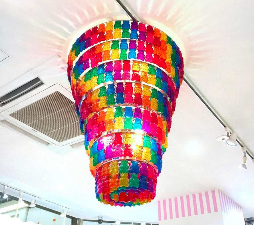 Instagram: @makeandtellblog